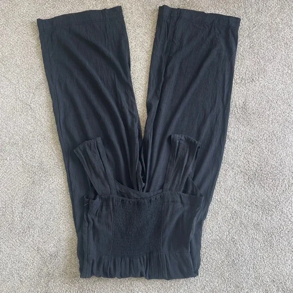 Madewell Cap Sleeve Crop Wide Leg Jumpsuit in True Black 8 Lightweight Travel